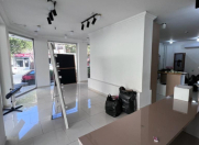 İcarəyə verilir 1 otaqlı 85 m2 obyekt Nizami m.