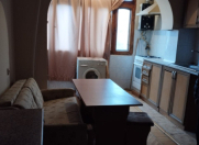 İcarəyə verilir 2 otaqlı 65 m2 köhnə tikili Əhmədli m.