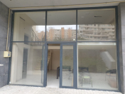 Satılır 2 otaqlı 120 m2 obyekt Həzi Aslanov m.