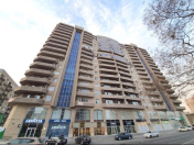 İcarəyə verilir 3 otaqlı 130 m2 yeni tikili 28 May m.