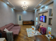 Satılır 3 otaqlı 135 m2 yeni tikili 8 mkr