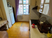 Satılır 2 otaqlı 60 m2 köhnə tikili Xalqlar Dostluğu m.
