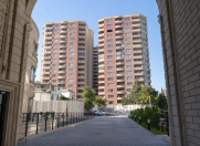 Satılır 5 otaqlı 225 m2 yeni tikili Nizami m.