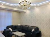 İcarəyə verilir 3 otaqlı 111 m2 yeni tikili İnşaatçılar m.