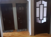 Satılır 3 otaqlı 70 m2 köhnə tikili Qaraçuxur