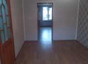 Satılır 2 otaqlı 50 m2 köhnə tikili Bakıxanov