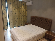 İcarəyə verilir 4 otaqlı 200 m2 yeni tikili Yasamal r.