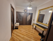 Satılır 4 otaqlı 100 m2 köhnə tikili 4 mkr