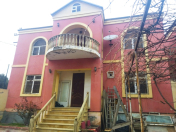 Satılır 6 otaqlı 220 m2 həyət evi Əhmədli