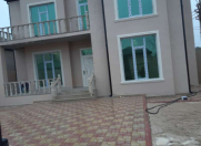 Satılır 6 otaqlı 225 m2 həyət evi Binə