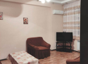 İcarəyə verilir 3 otaqlı 85 m2 yeni tikili Bayıl