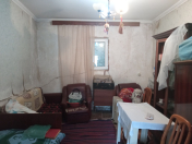 Satılır 1 otaqlı 23 m2 köhnə tikili Nizami m.