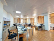 İcarəyə verilir 14 otaqlı 530 m2 ofis Gənclik m.