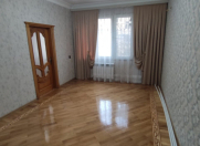 Satılır 2 otaqlı 35 m2 köhnə tikili 1 mkr