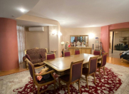 Satılır 4 otaqlı 202 m2 yeni tikili 28 May m.