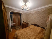 Satılır 3 otaqlı 85 m2 köhnə tikili Y.Günəşli