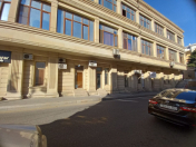 İcarəyə verilir 2 otaqlı 75 m2 obyekt 28 may