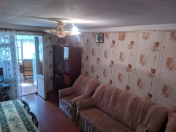 Satılır 2 otaqlı 48 m2 köhnə tikili 8 km