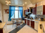 İcarəyə verilir 3 otaqlı 120 m2 yeni tikili Elmlər Akademiyası m.