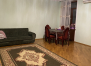 İcarəyə verilir 2 otaqlı 75 m2 köhnə tikili Elmlər Akademiyası m.