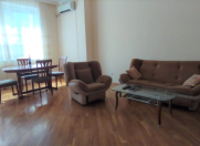 İcarəyə verilir 2 otaqlı 110 m2 yeni tikili Nizami m.