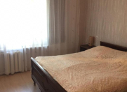 Satılır 4 otaqlı 102 m2 köhnə tikili 8 mkr