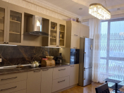 Satılır 3 otaqlı 120 m2 yeni tikili Montin