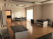 İcarəyə verilir 6 otaqlı 250 m2 ofis 28 May m.