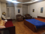 Satılır 4 otaqlı 125 m2 köhnə tikili 28 May m.