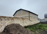 Satılır 3 otaqlı 100 m2 həyət evi Quba