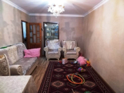 Satılır 3 otaqlı 67 m2 köhnə tikili Əmircan