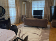İcarəyə verilir 3 otaqlı 170 m2 yeni tikili 28 May m.