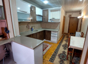 İcarəyə verilir 2 otaqlı 60 m2 köhnə tikili Həzi Aslanov m.