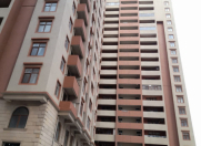 Satılır 4 otaqlı 147 m2 yeni tikili 20 yanvar m.