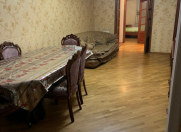 İcarəyə verilir 3 otaqlı 80 m2 köhnə tikili Nəriman Nərimanov parkı