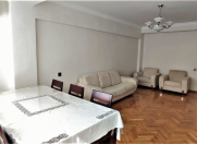İcarəyə verilir 2 otaqlı 60 m2 yeni tikili 28 May m.