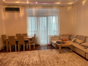 İcarəyə verilir 3 otaqlı 110 m2 yeni tikili Elmlər Akademiyası m.