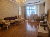 İcarəyə verilir 3 otaqlı 125 m2 yeni tikili Nizami m.