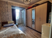 Satılır 4 otaqlı 110 m2 köhnə tikili Bakıxanov