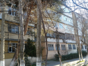 Satılır 4 otaqlı 110 m2 köhnə tikili 8 km