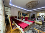 Satılır 3 otaqlı 135 m2 yeni tikili Yasamal r.