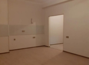 Satılır 1 otaqlı 40 m2 yeni tikili 28 May m.