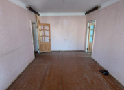 Satılır 2 otaqlı 46 m2 köhnə tikili 8 km