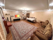 Satılır 5 otaqlı 110 m2 köhnə tikili Neftçilər m.