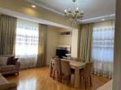 Satılır 3 otaqlı 110 m2 yeni tikili İnşaatçılar m.