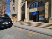 İcarəyə verilir 9 otaqlı 270 m2 ofis 28 May m.