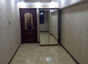 Satılır 4 otaqlı 125 m2 köhnə tikili ABŞ səfirliyi
