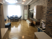 İcarəyə verilir 3 otaqlı 105 m2 yeni tikili Badamdar