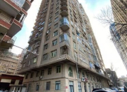 Satılır 5 otaqlı 237 m2 yeni tikili Nəsimi r.