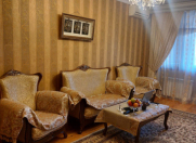 Satılır 4 otaqlı 100 m2 köhnə tikili Həzi Aslanov m.